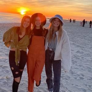 Meet your Posher, Christina